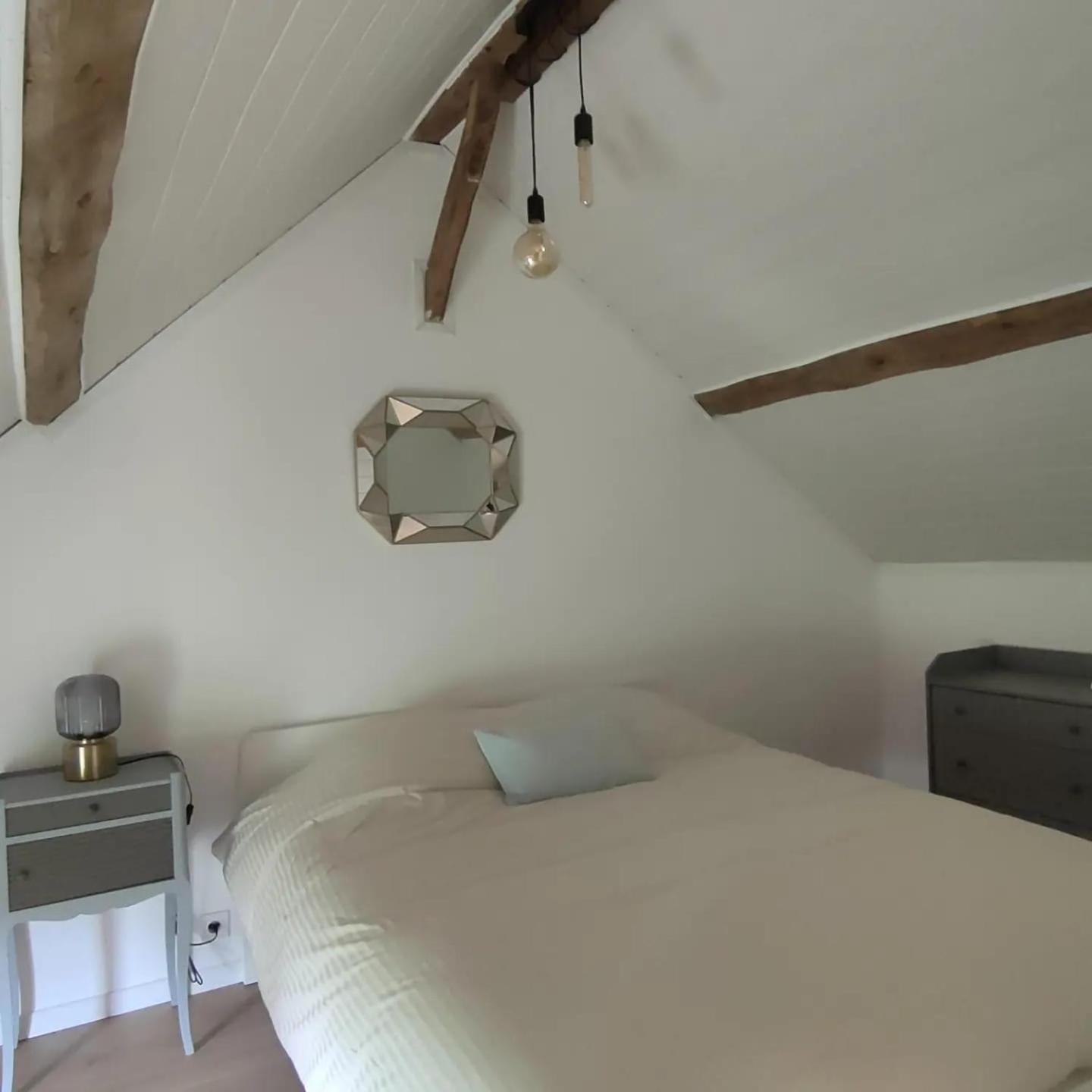 Conteville  Eden Koi Bed & Breakfast 部屋 写真